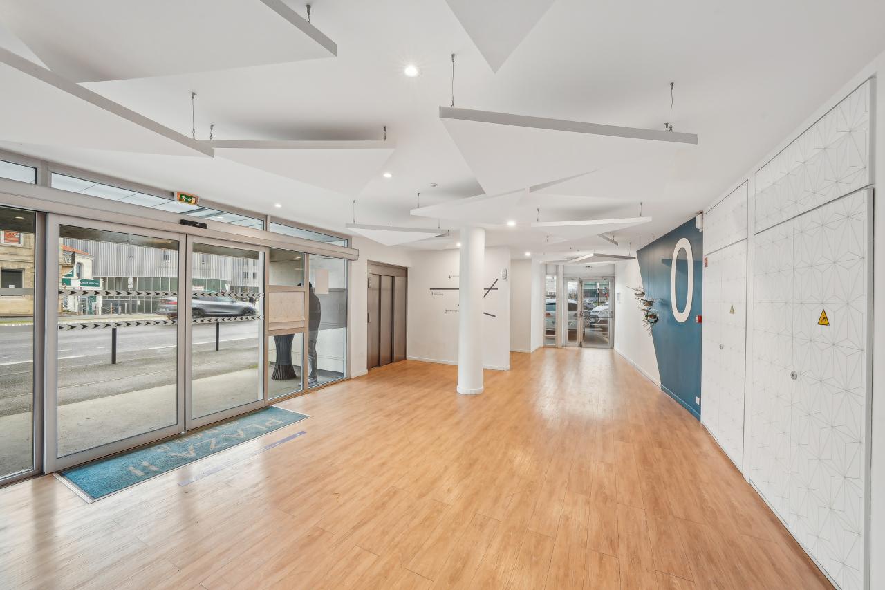 Bureau Bordeaux 830m² Location bureau Bordeaux Gironde OLBUR2427517 1
